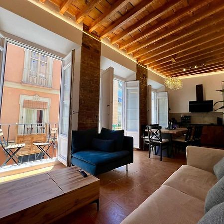 Casa Naty, Espacioso Renovado Apartamento En El Centro De Малага Экстерьер фото