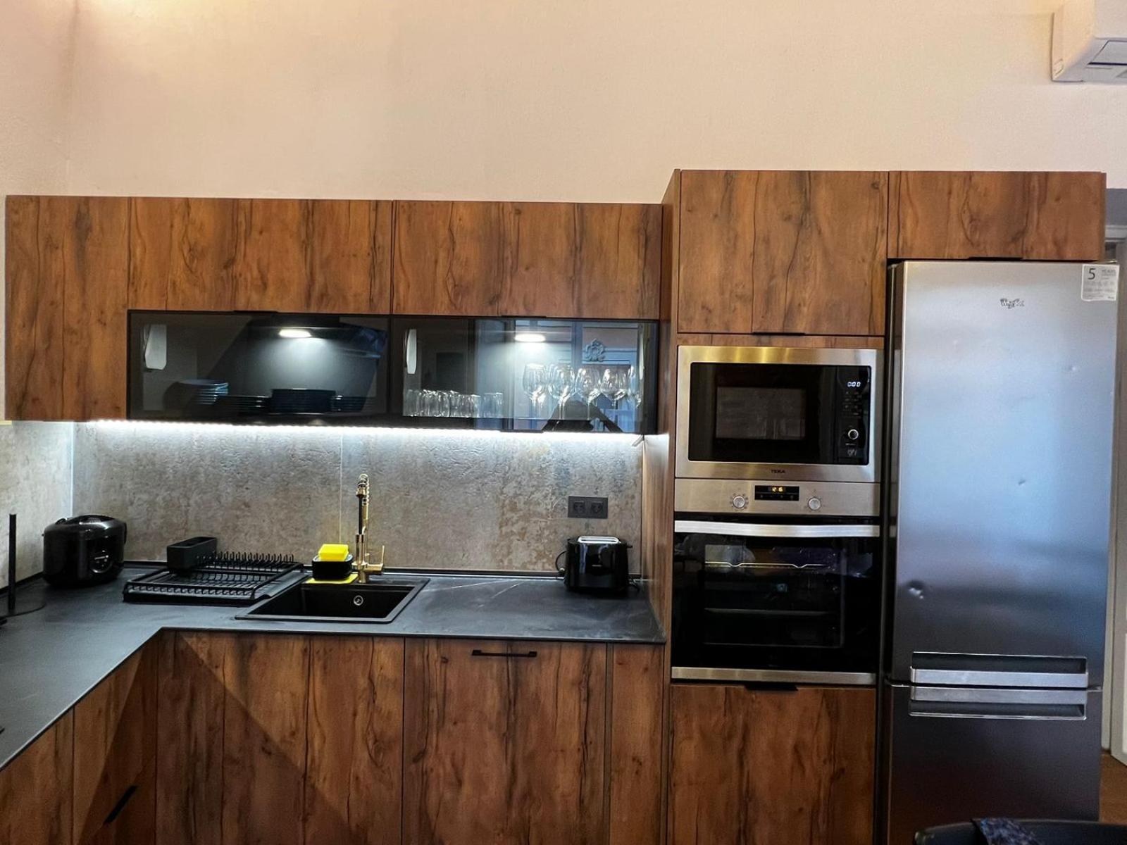 Casa Naty, Espacioso Renovado Apartamento En El Centro De Малага Экстерьер фото