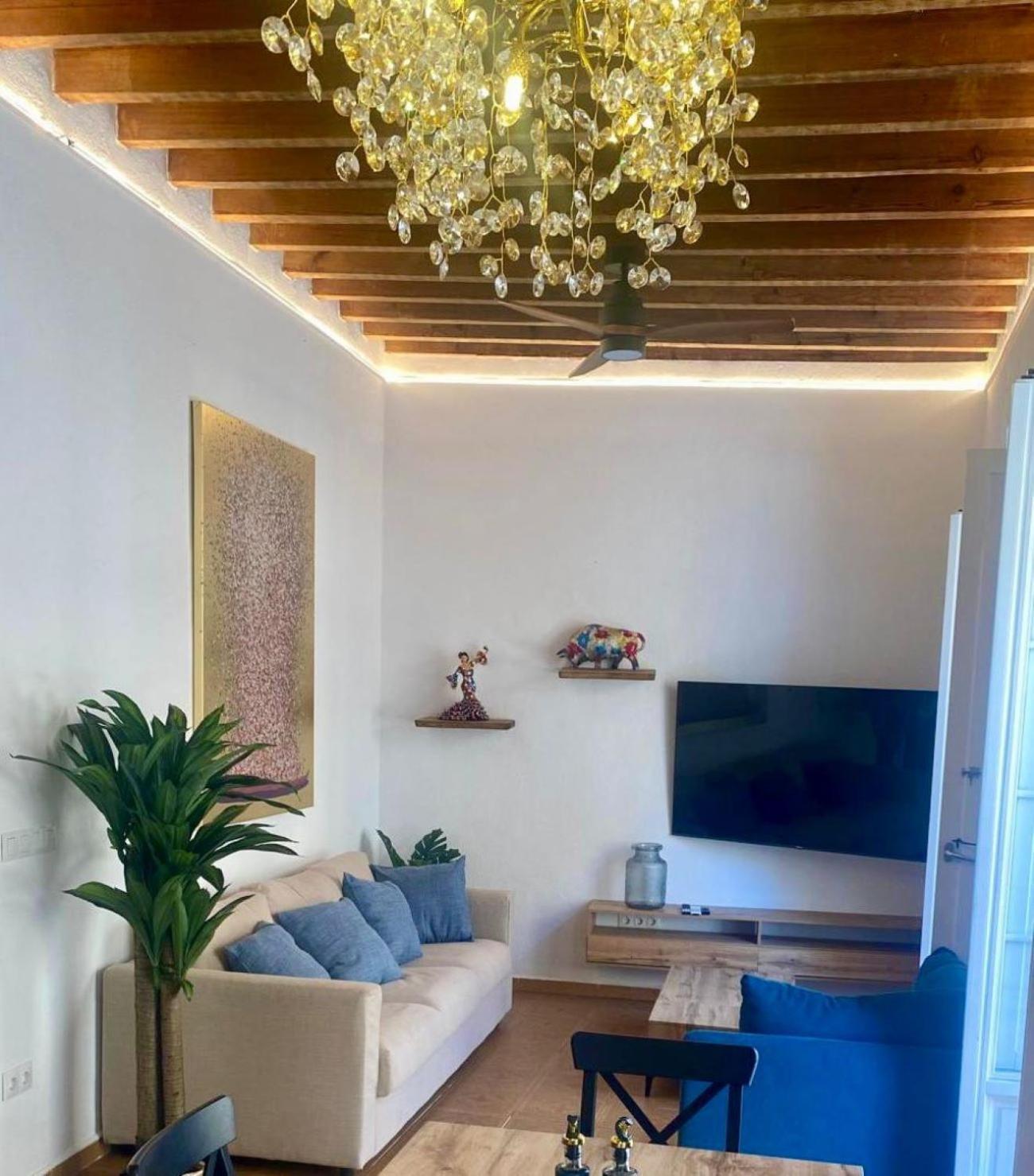 Casa Naty, Espacioso Renovado Apartamento En El Centro De Малага Экстерьер фото